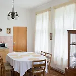 Signum Laudis Guest house