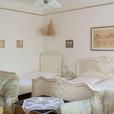 Penzion Signum Laudis Guest house 3*